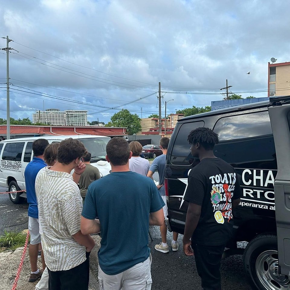 Grupo Misionero de Adolescentes de los Ozarks en Outreach con TCPR ...